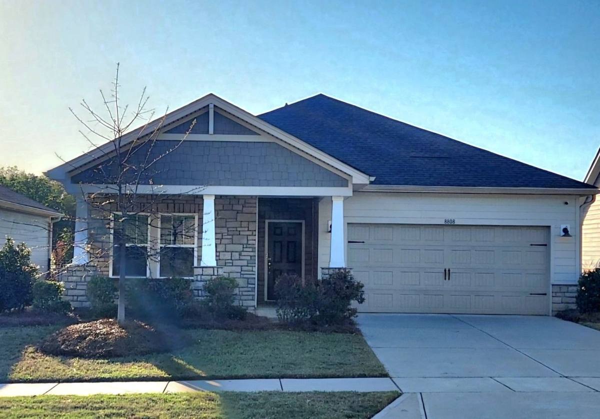 House for rent at 8808 Pennegrove Circle, Charlotte, NC 28214