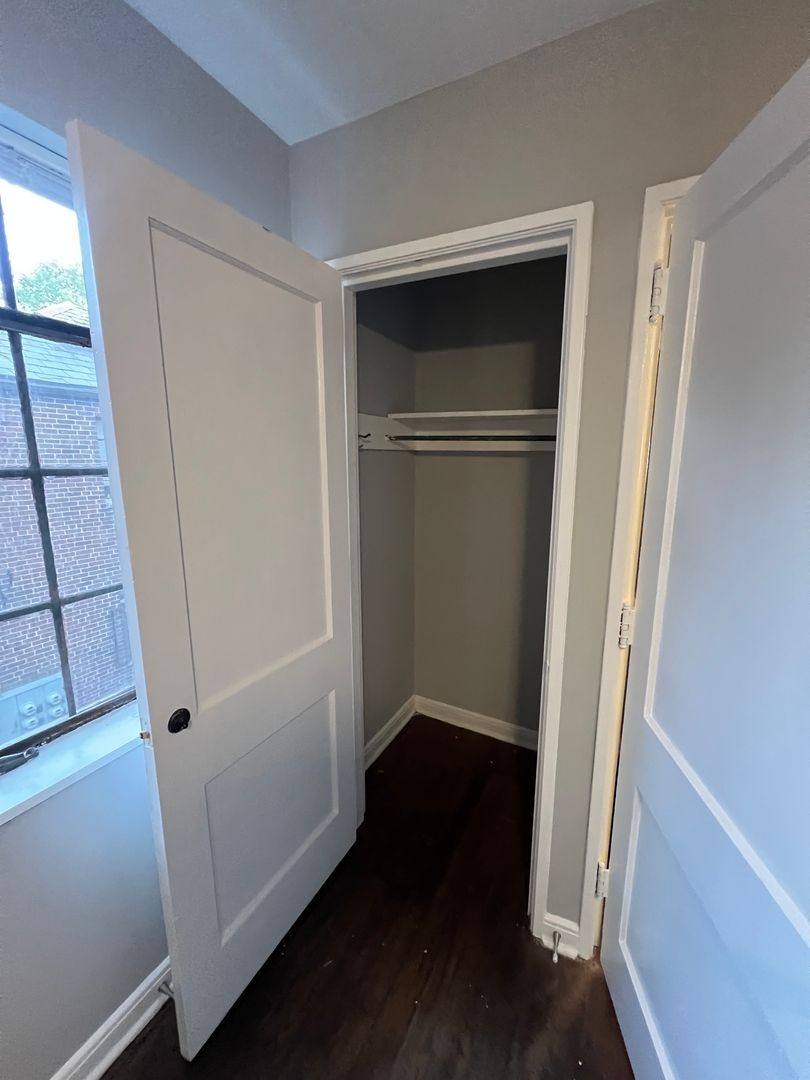 Apartment for rent at 1096 Bryden Rd, Columbus, OH 43205