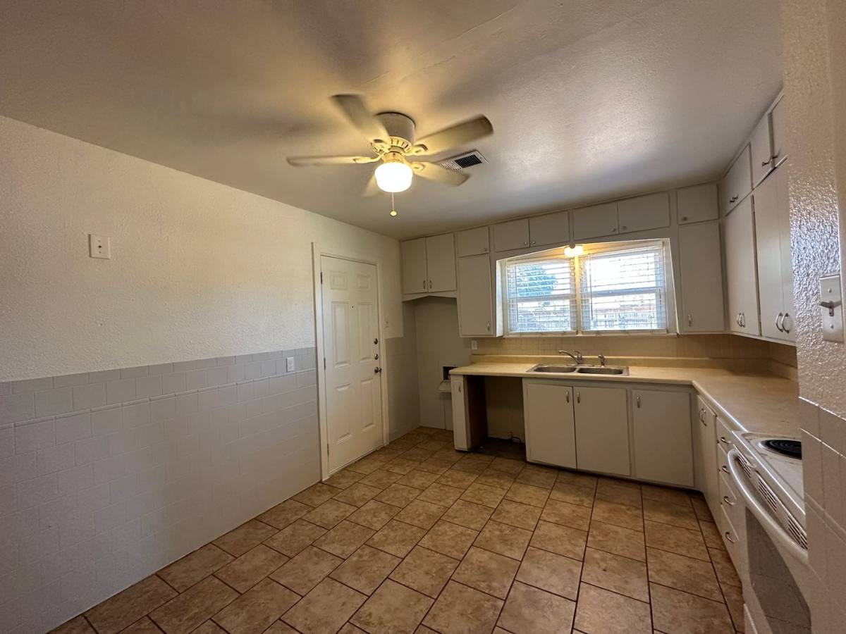 House for rent at 2504 44th St, Lubbock, TX 79413