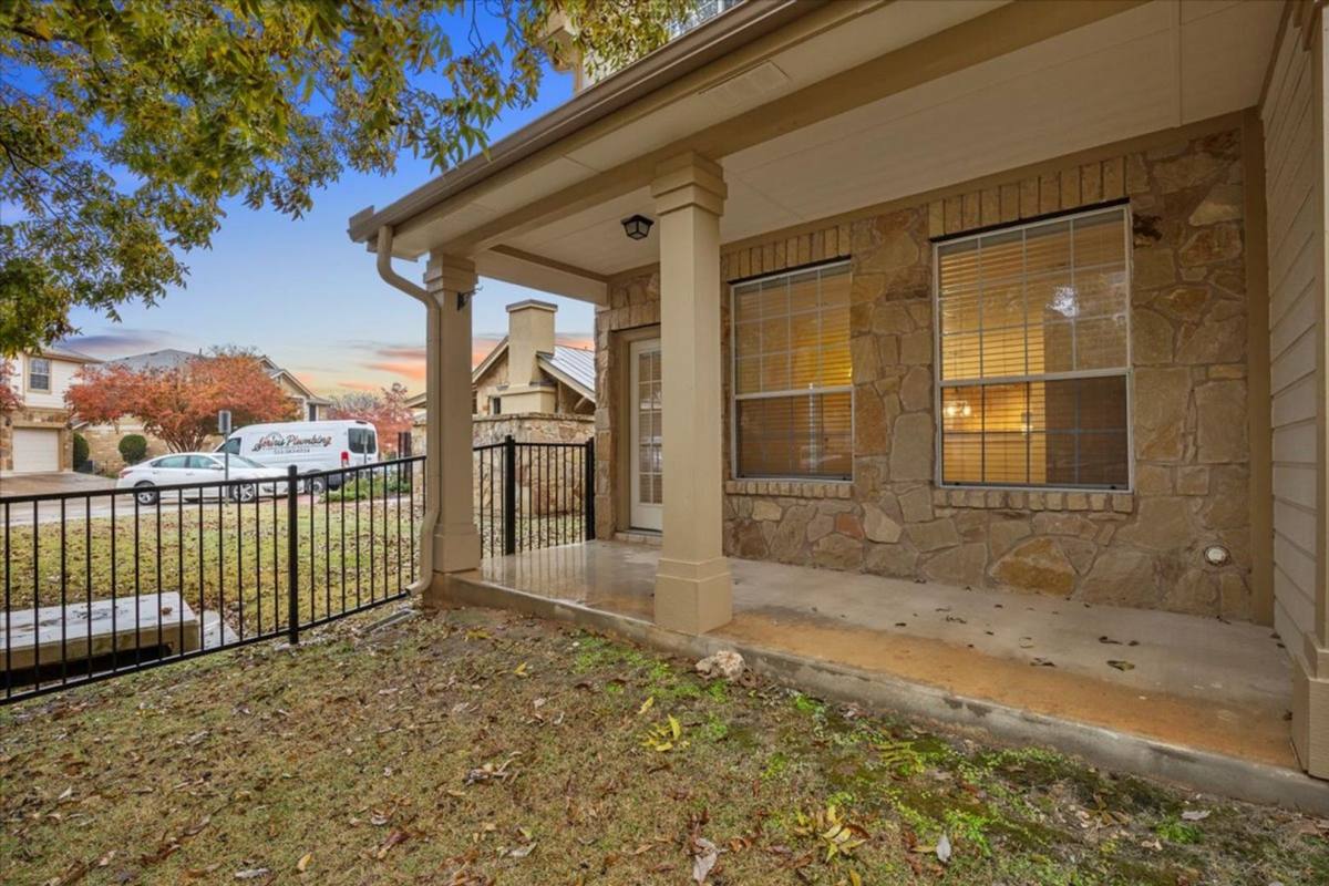 Condo for rent at 16100 S Great Oaks Dr, Round Rock, TX 78681