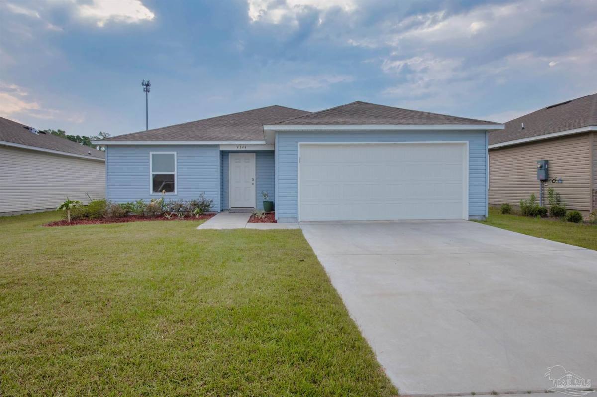 Apartment for rent at 4344 Jitterbug St, Milton, FL 32583