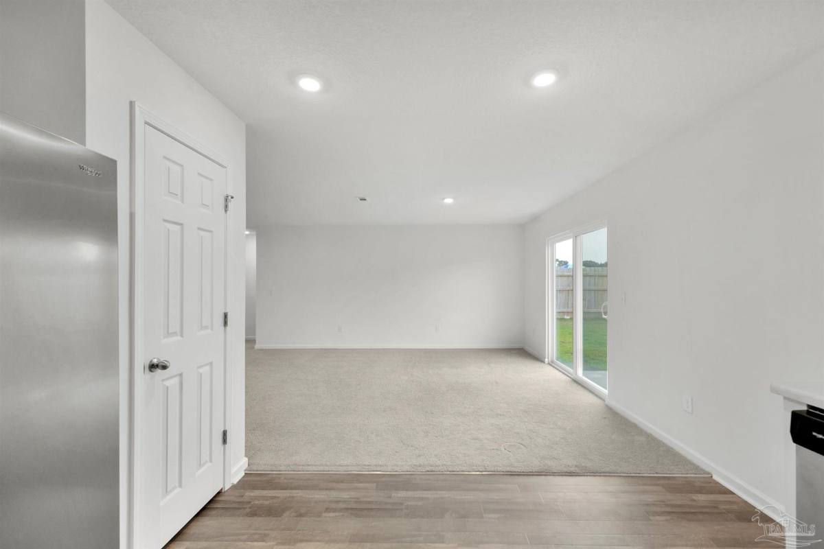 Apartment for rent at 4344 Jitterbug St, Milton, FL 32583