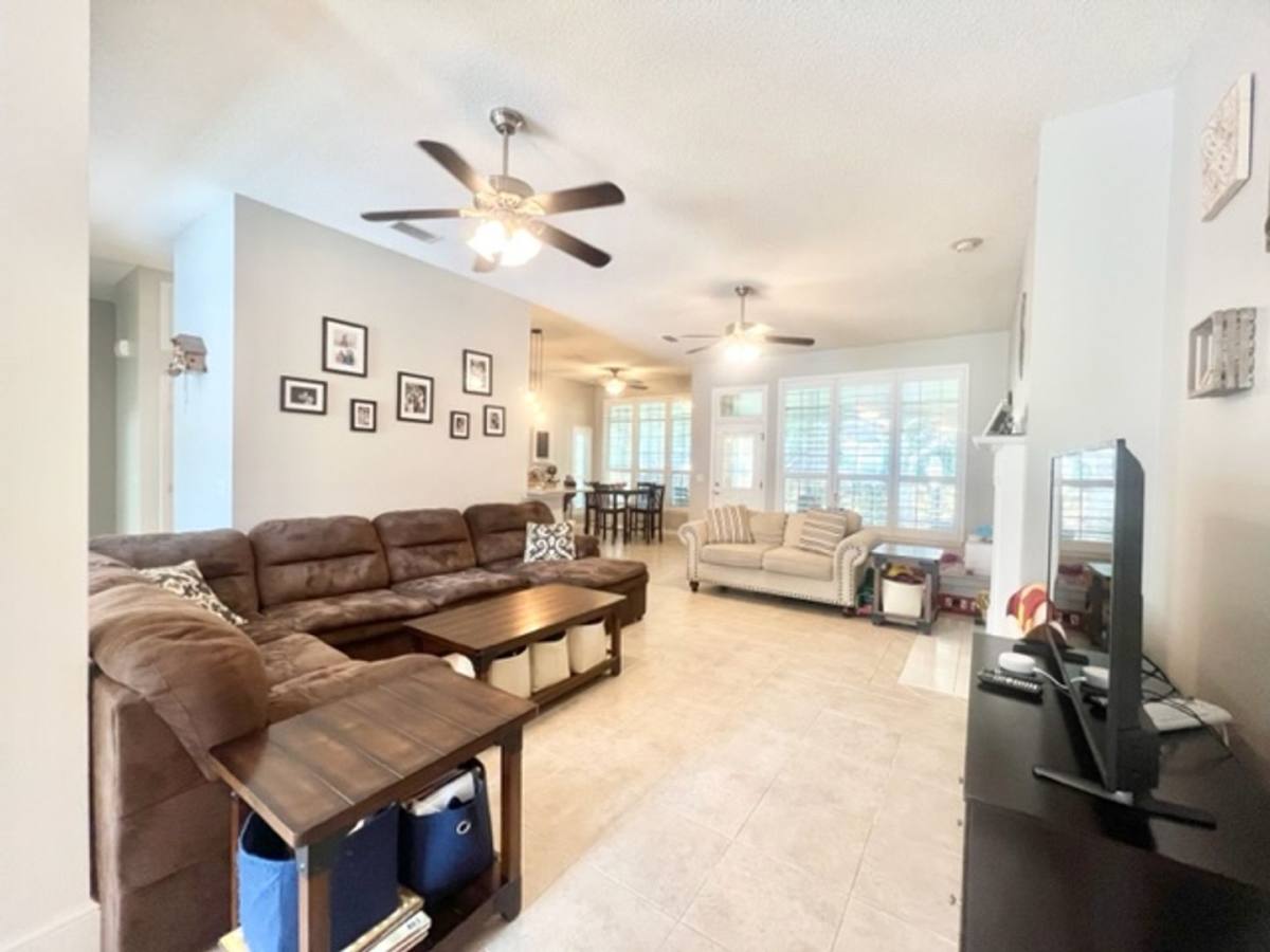 House for rent at 1660 Northridge Rd, Niceville, FL 32578