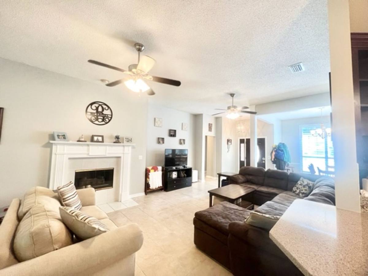 House for rent at 1660 Northridge Rd, Niceville, FL 32578