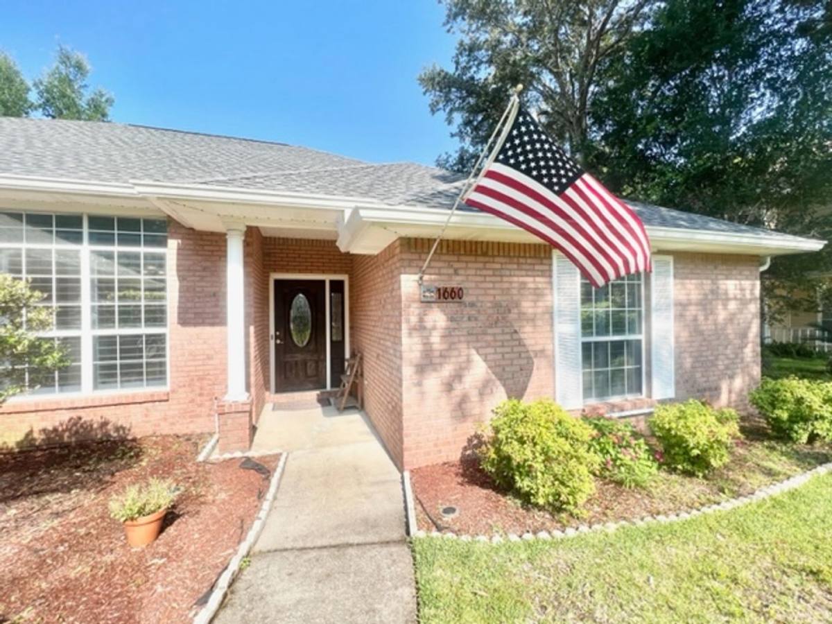 House for rent at 1660 Northridge Rd, Niceville, FL 32578