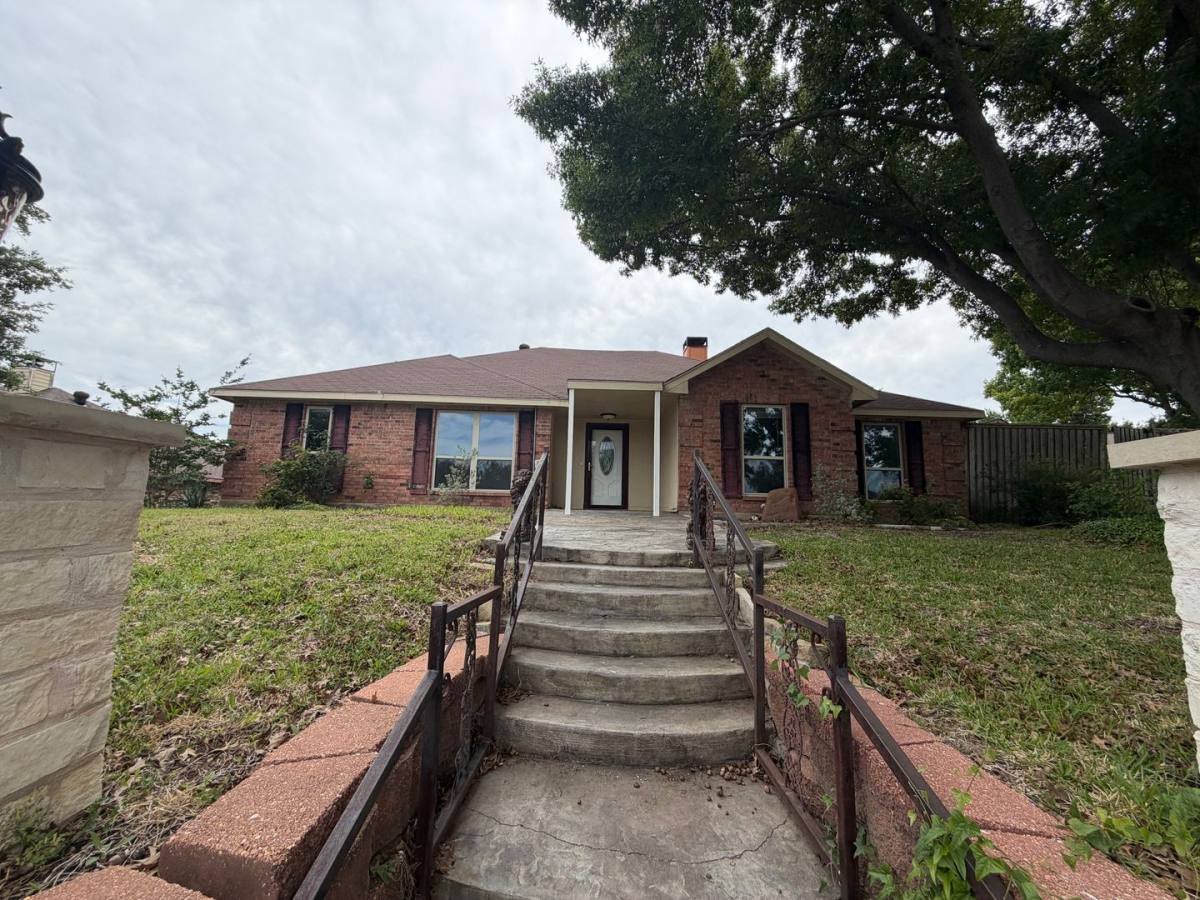 House for rent at 4909 Van Ness St, Garland, TX 75043