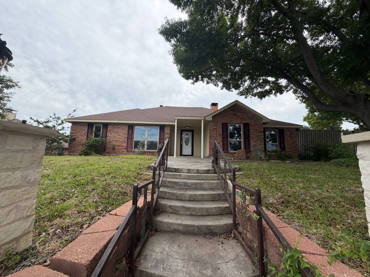 House for rent at 4909 Van Ness St, Garland, TX 75043