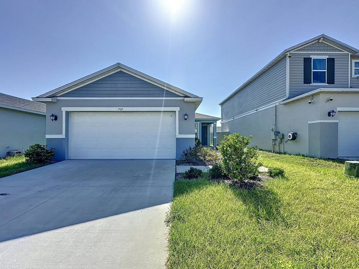 House for rent at 707 Scrub Oak Hammock Rd, Davenport, FL 33837