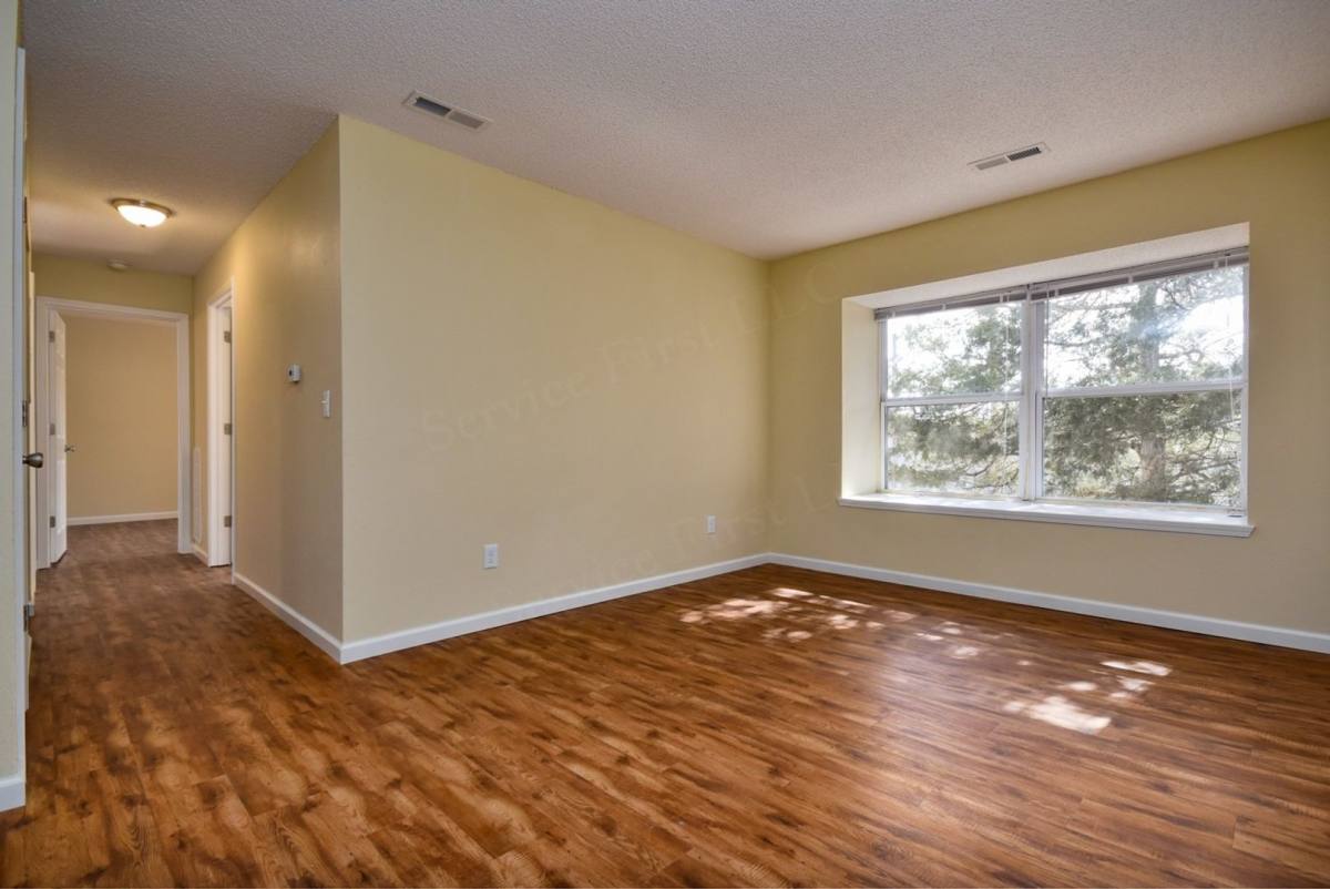 Apartment for rent at 407 Judy St, Branson, MO 65616