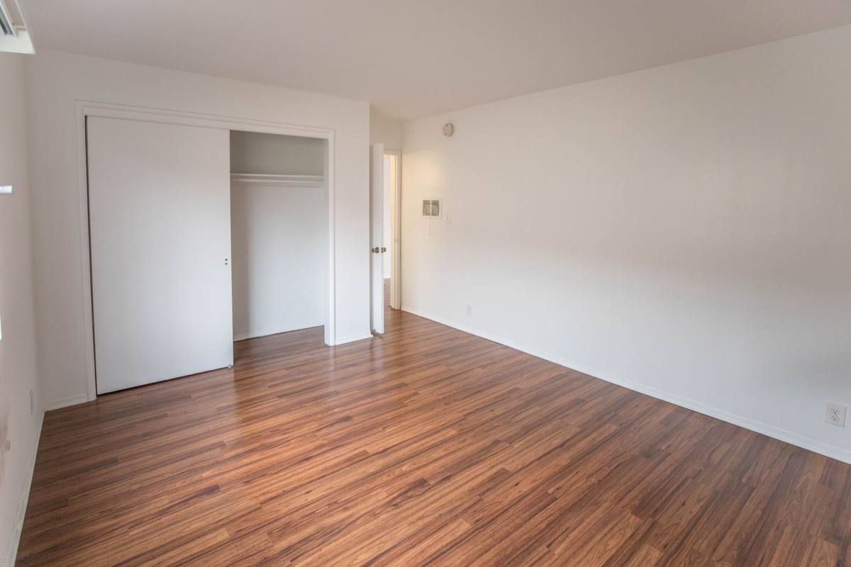 Apartment for rent at 5319 Inglewood Blvd #2, Culver City, CA 90230