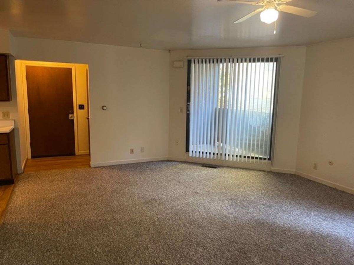 Apartment for rent at 612 W Church St, Champaign, IL 61820