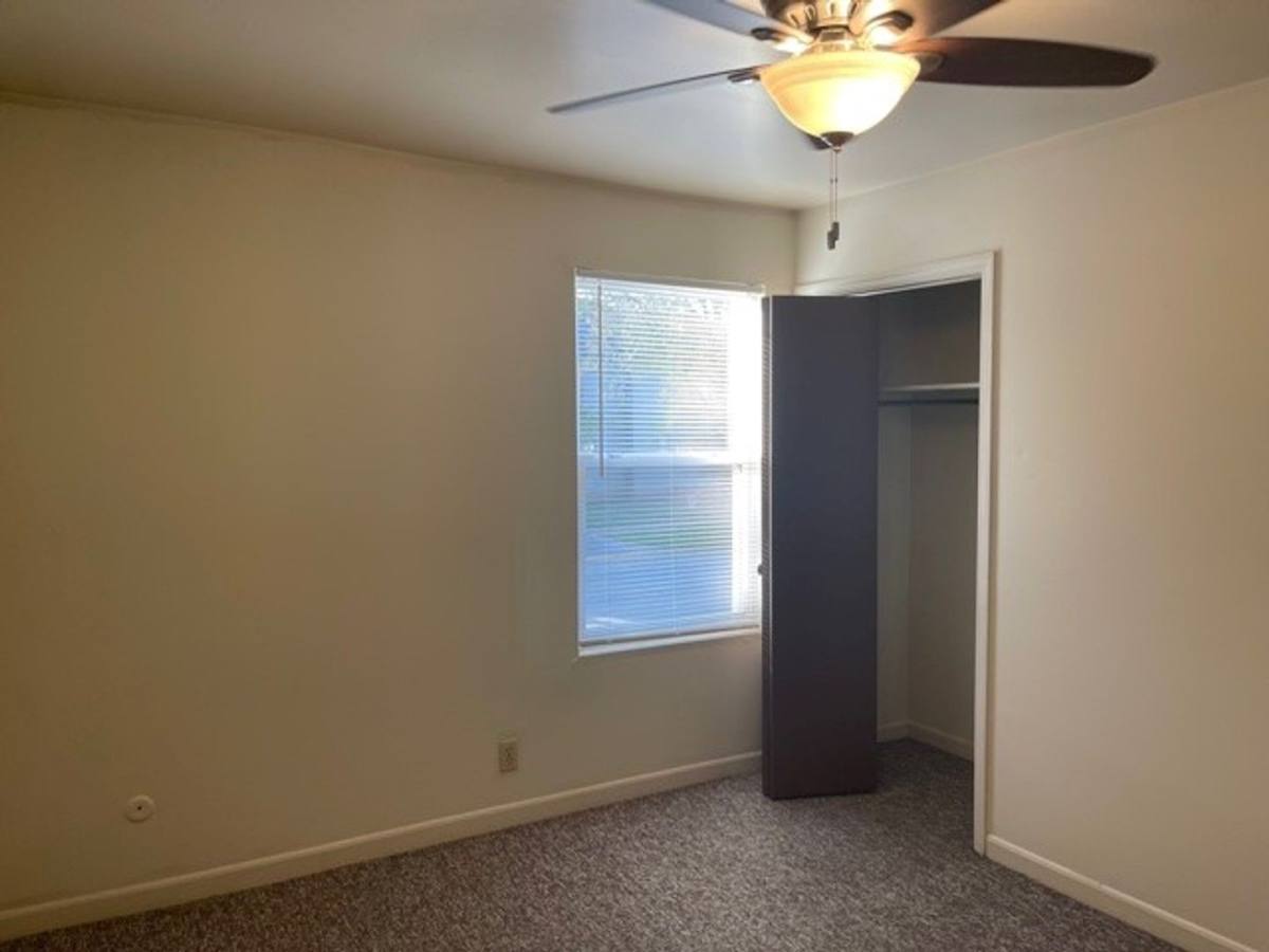 Apartment for rent at 612 W Church St, Champaign, IL 61820