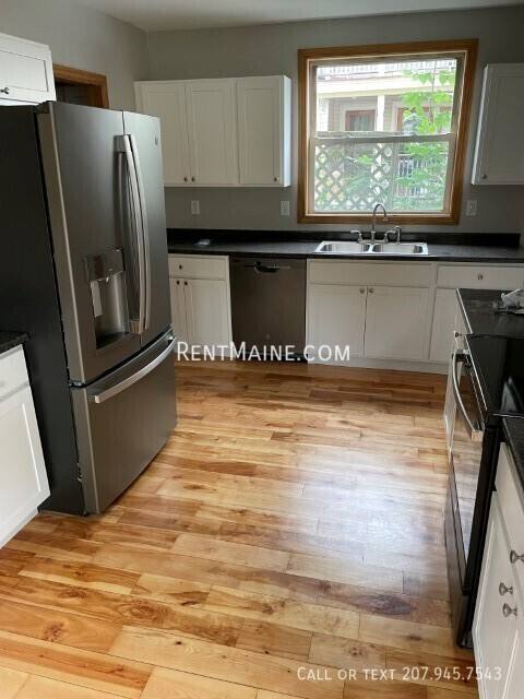 Apartment for rent at 118 Grove St #2, Bangor, ME 04401