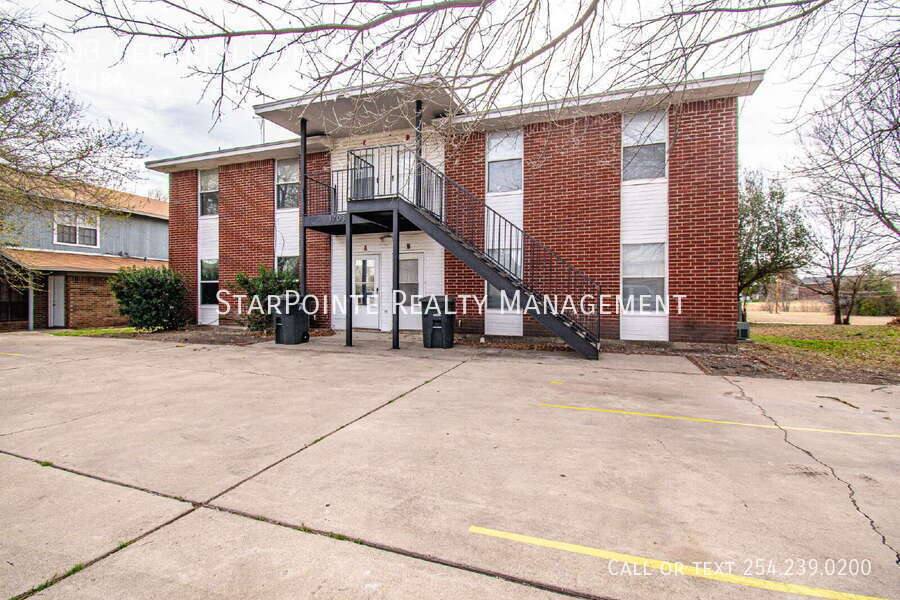 Apartment for rent at 1703 Cedarhill Dr #B, Killeen, TX 76543