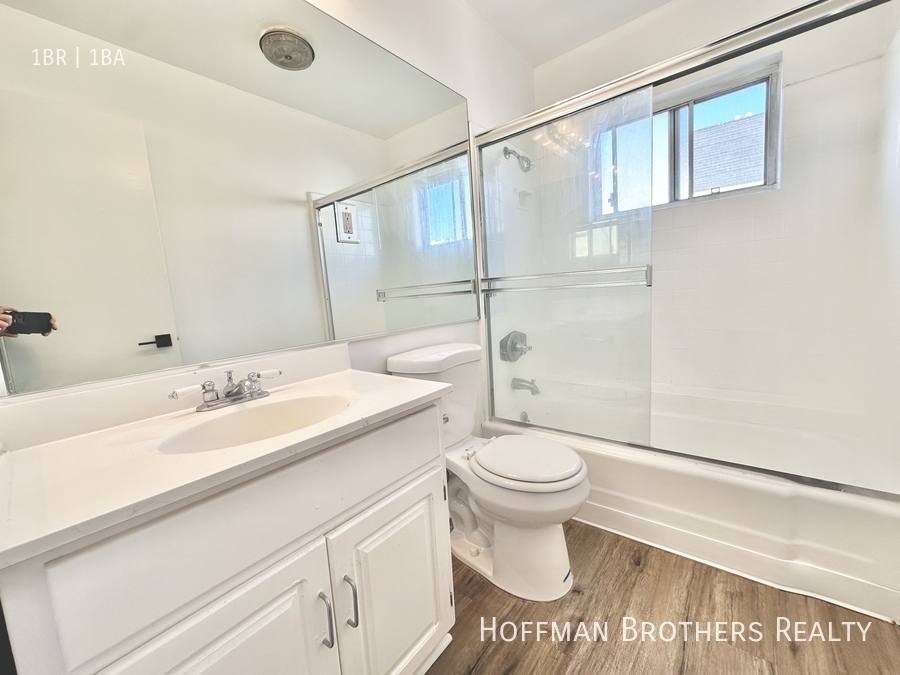 Apartment for rent at 1543 N Formosa Ave #19, Los Angeles, CA 90046