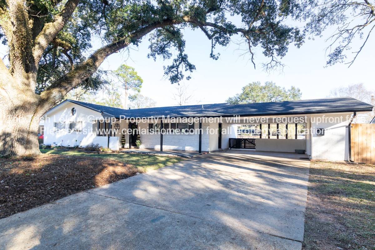 House for rent at 5703 Navaho Trail, Alexandria, LA 71301