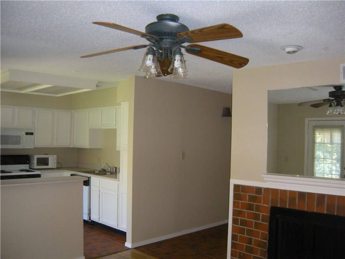 Apartment for rent at 2110 Rio Grande #302, Austin, TX 78705