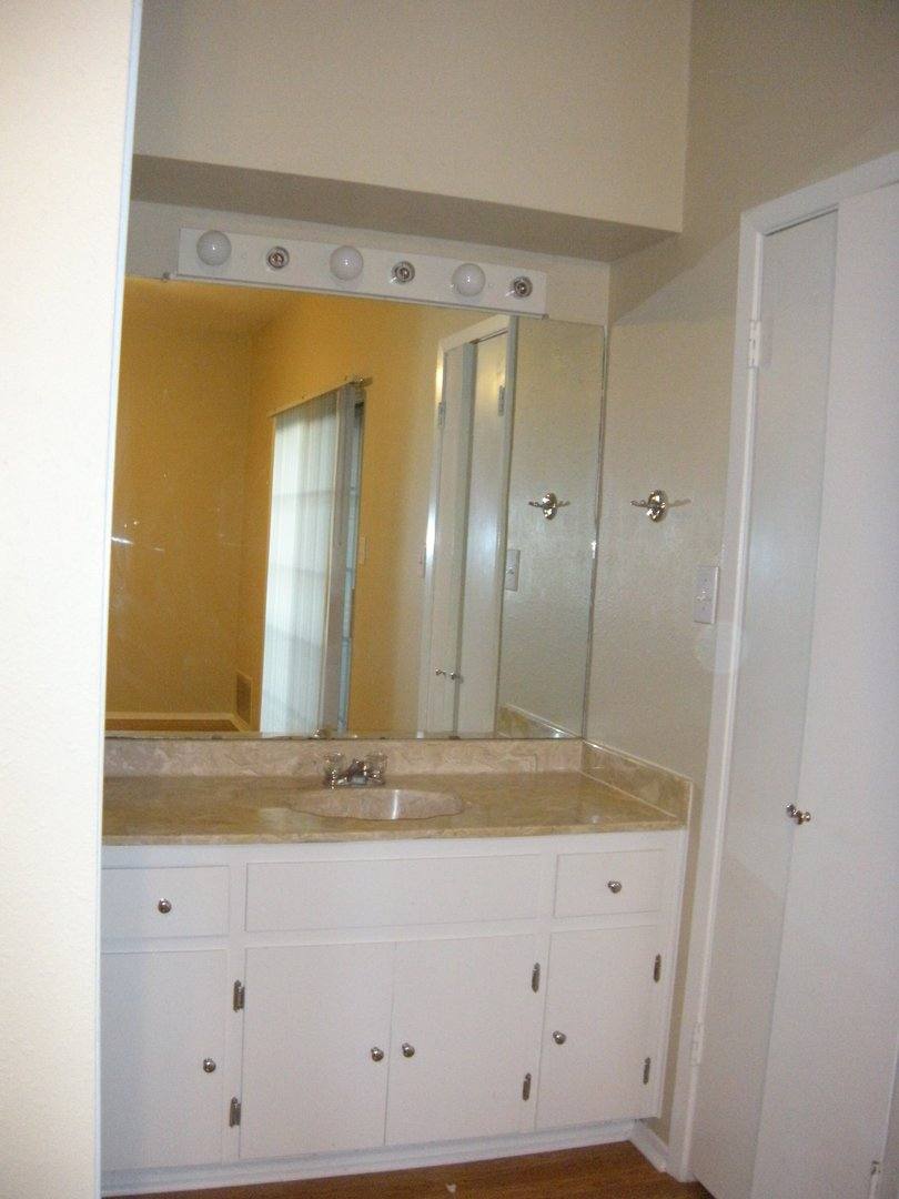 Condo for rent at 303 W 35th St #203, Austin, TX 78705