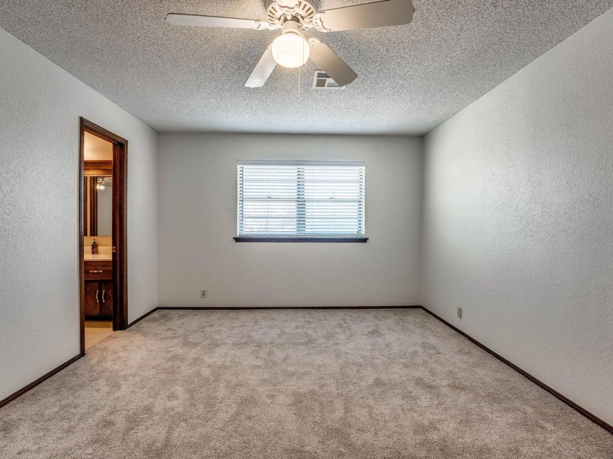 House for rent at 9907 Mashburn Blvd, Oklahoma City, OK 73162