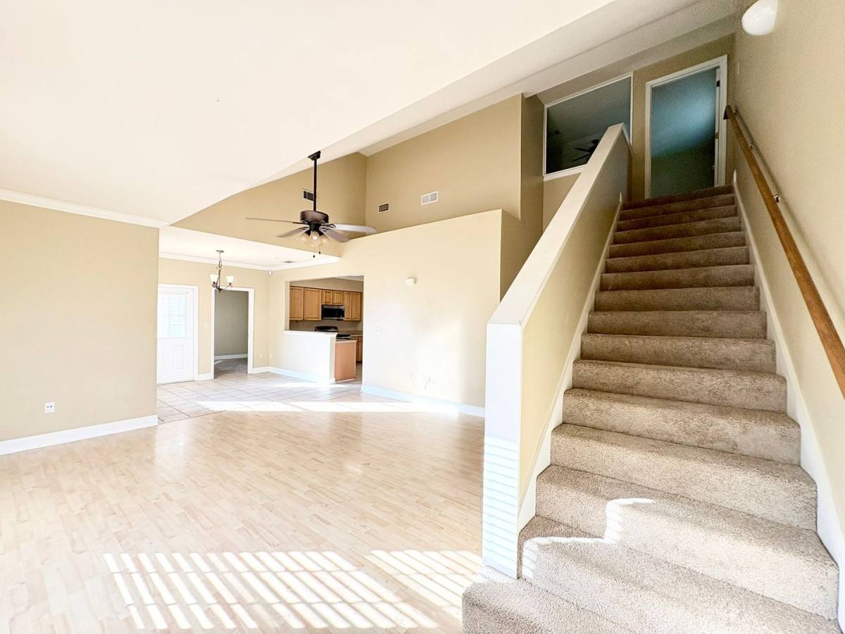 Townhouse for rent at 4441 Burbank Dr #108, Baton Rouge, LA 70820