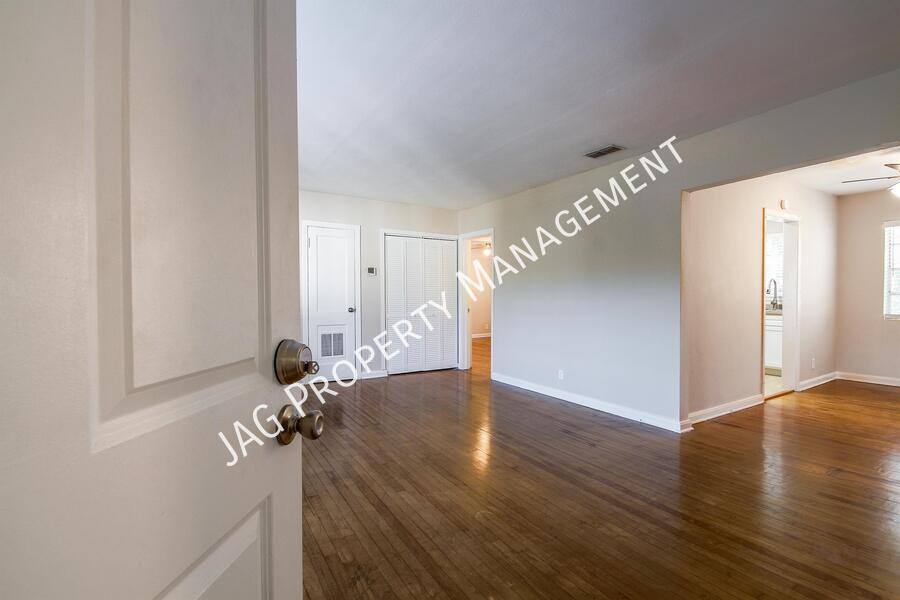 Apartment for rent at 2761 Saint Johns Ave #7, Jacksonville, FL 32205