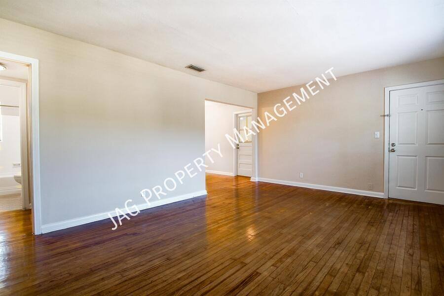 Apartment for rent at 2761 Saint Johns Ave #7, Jacksonville, FL 32205