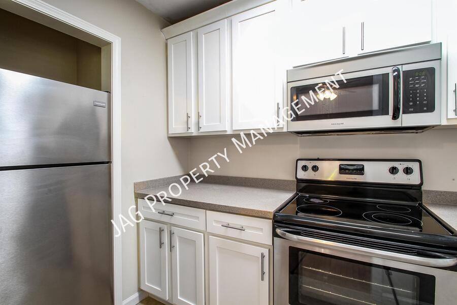 Apartment for rent at 2761 Saint Johns Ave #7, Jacksonville, FL 32205