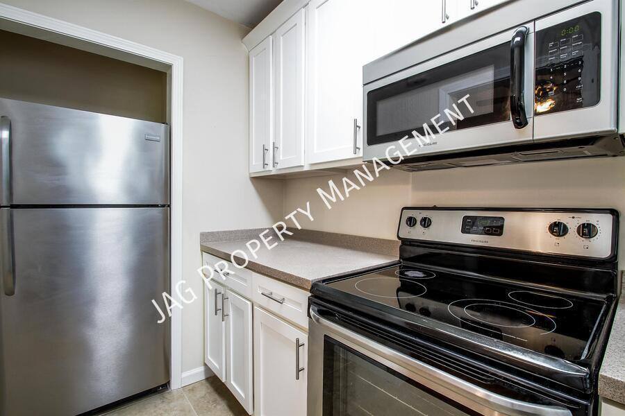 Apartment for rent at 2761 Saint Johns Ave #7, Jacksonville, FL 32205