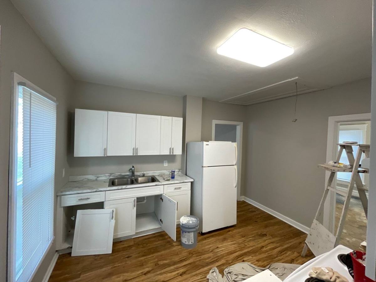 House for rent at 1413 N 5th St, Springfield, IL 62702