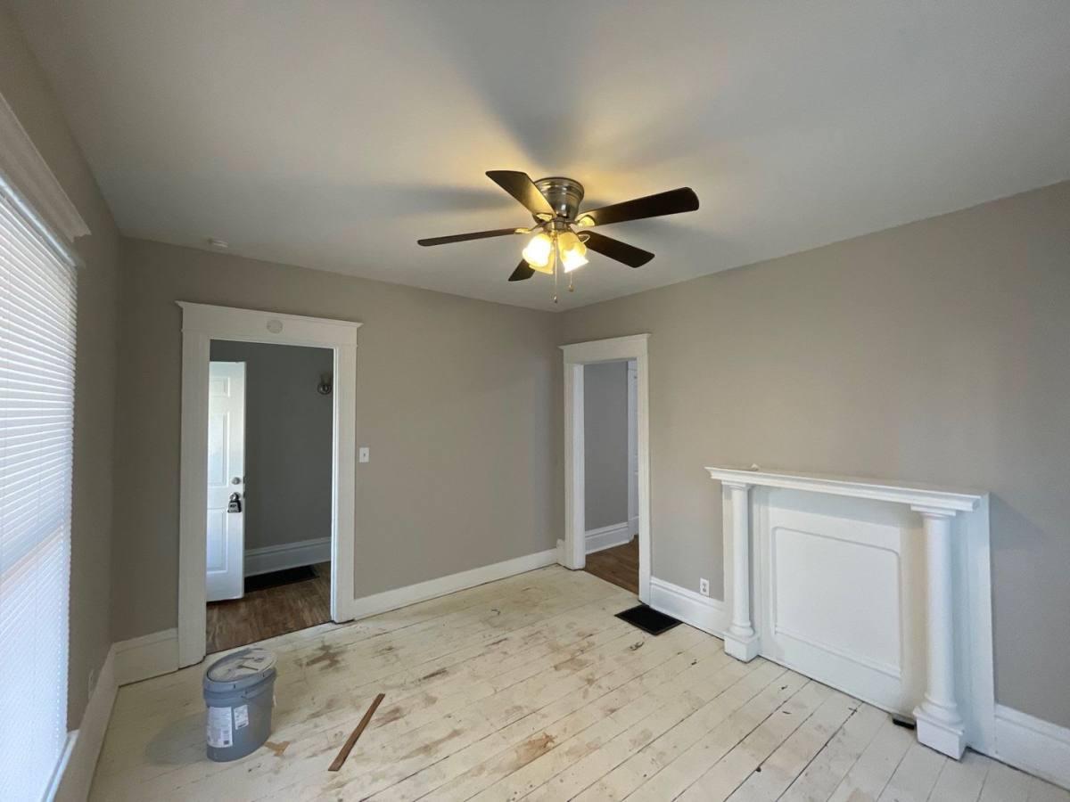 House for rent at 1413 N 5th St, Springfield, IL 62702