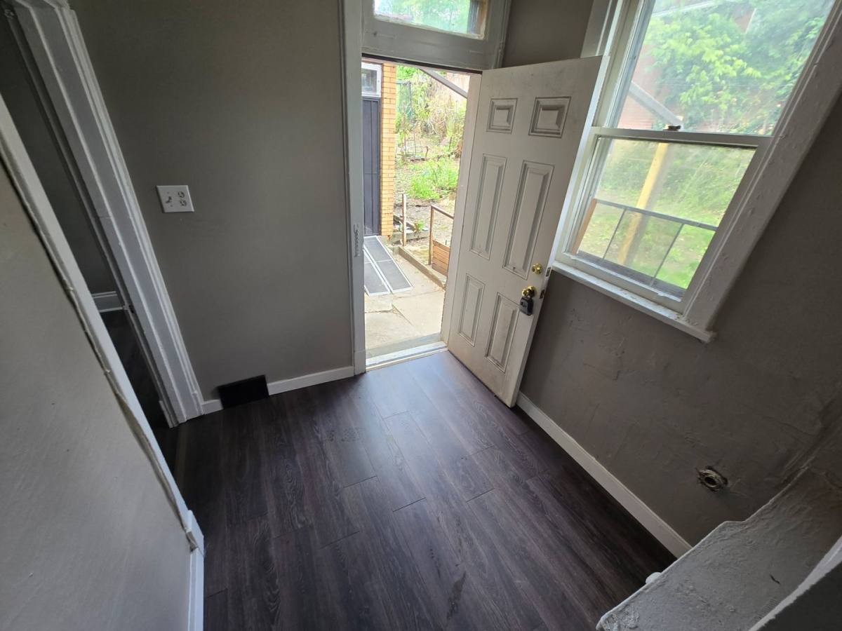 Apartment for rent at 515 Boggston Ave, Pittsburgh, PA 15210