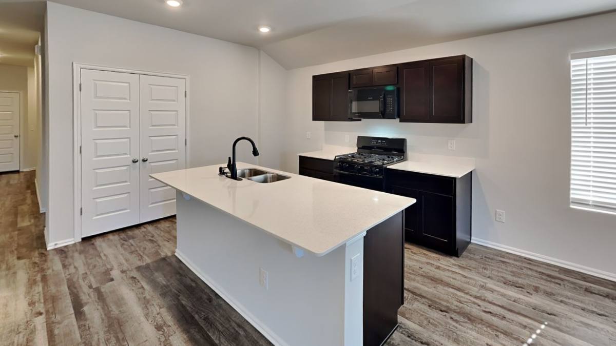 House for rent at 12044SW 36th St, Mustang, OK 73064