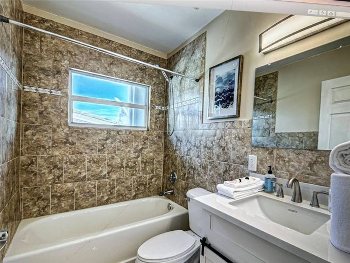 House for rent at 141 Rutland Blvd, West Palm Beach, FL 33405