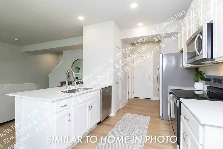 Townhouse for rent at 218 NE Crossing Oaks Lane, Ankeny, IA 50021