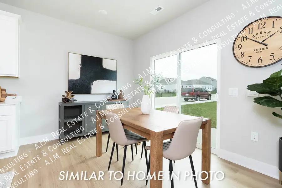 Townhouse for rent at 218 NE Crossing Oaks Lane, Ankeny, IA 50021