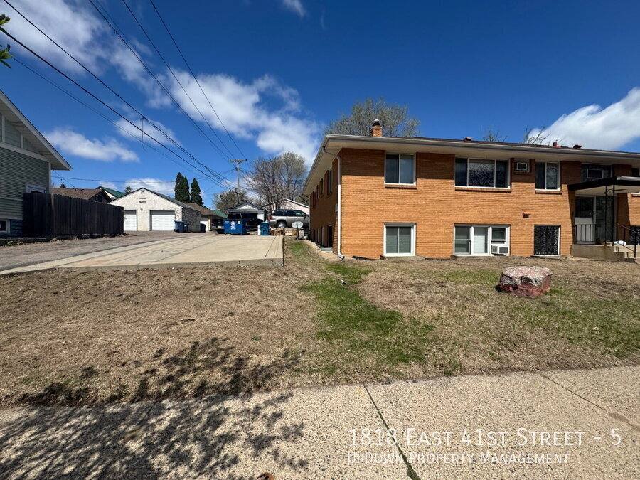 Apartment for rent at 1818 E 41st St #5, Minneapolis, MN 55407