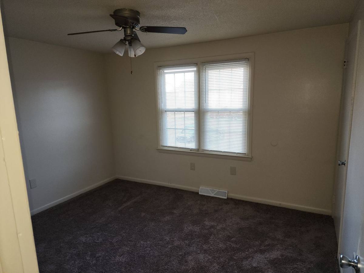 Apartment for rent at 807 W Alvin St, Hanover, PA 17331