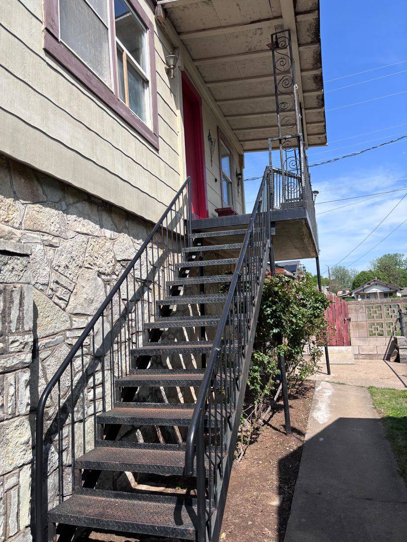 Apartment for rent at 629 S Reno Ave, El Reno, OK 73036
