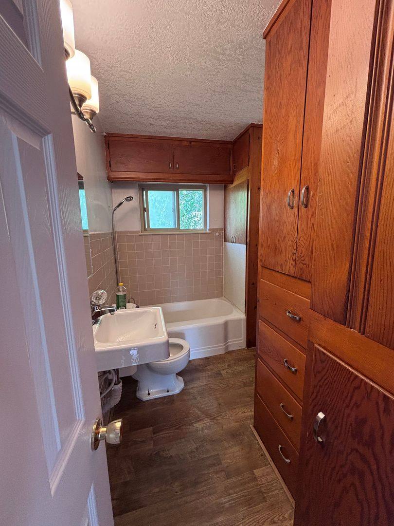 Apartment for rent at 629 S Reno Ave, El Reno, OK 73036