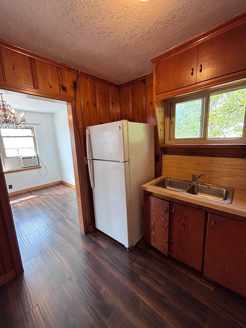 Apartment for rent at 629 S Reno Ave, El Reno, OK 73036
