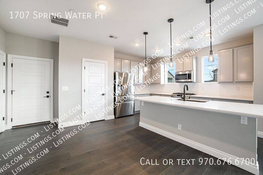 Townhouse for rent at 1707 Spring Water Point, Colorado Springs, CO 80908
