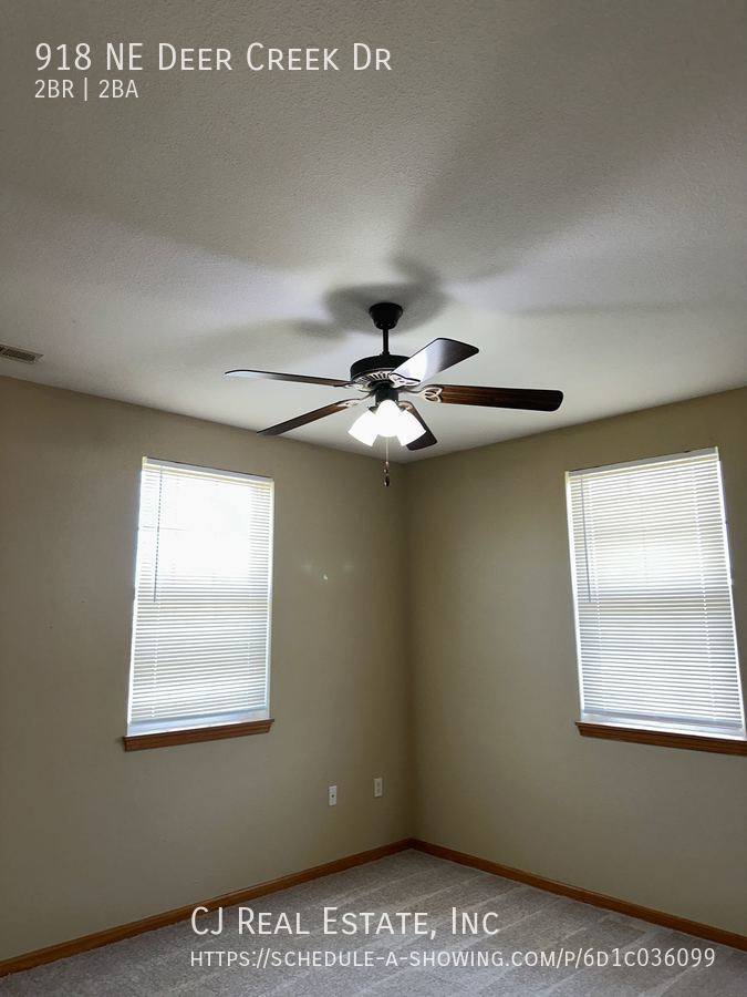 Apartment for rent at 918 NE Deer Creek Dr, Grain Valley, MO 64029