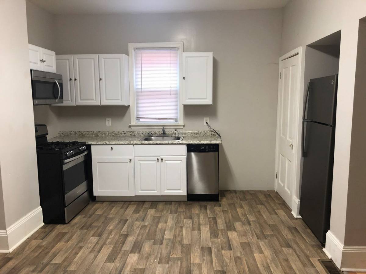 Apartment for rent at 5501-03 Bridge Ave, Cleveland, OH 44102