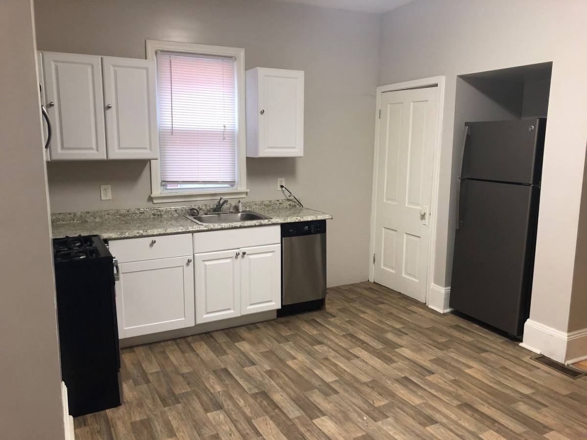 Apartment for rent at 5501-03 Bridge Ave, Cleveland, OH 44102