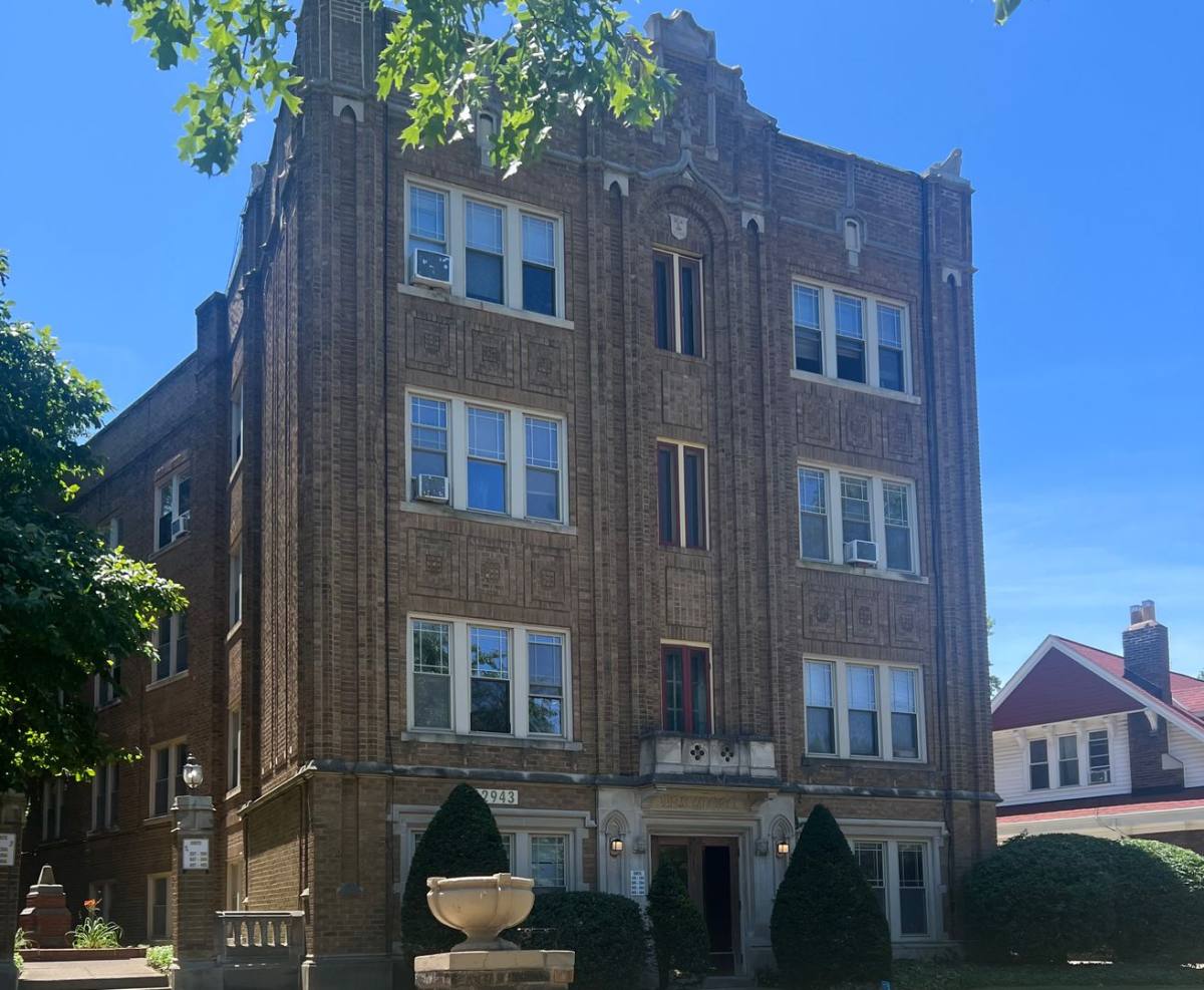 Apartment for rent at 12943 Clifton Blvd, Lakewood, OH 44107