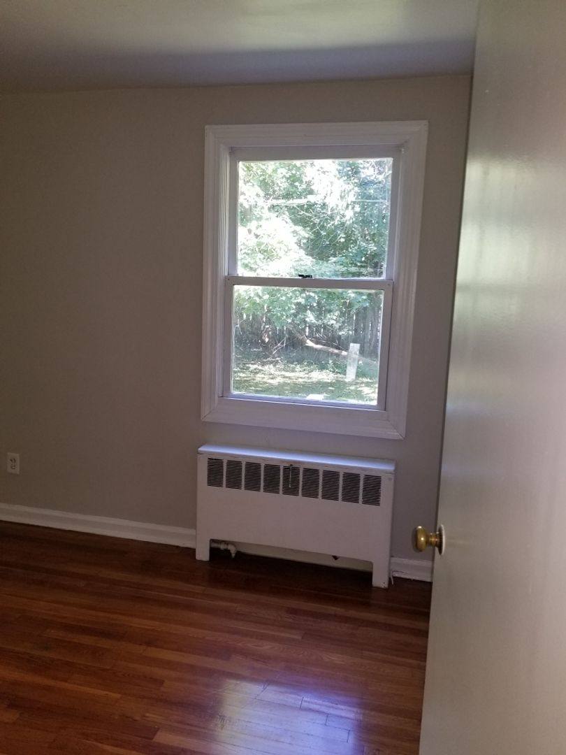 Apartment for rent at 31-47 Lafayette Ave, Chatham, NJ 07928