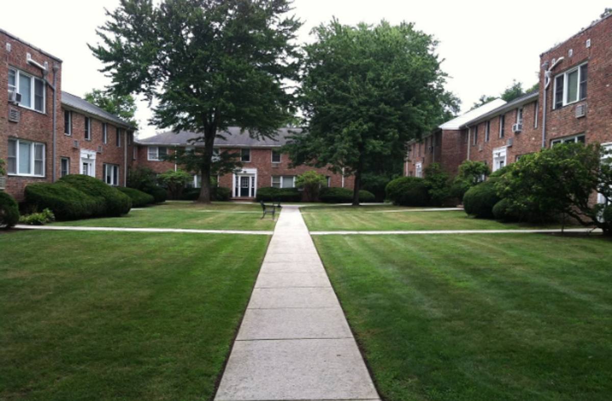 Apartment for rent at 31-47 Lafayette Ave, Chatham, NJ 07928