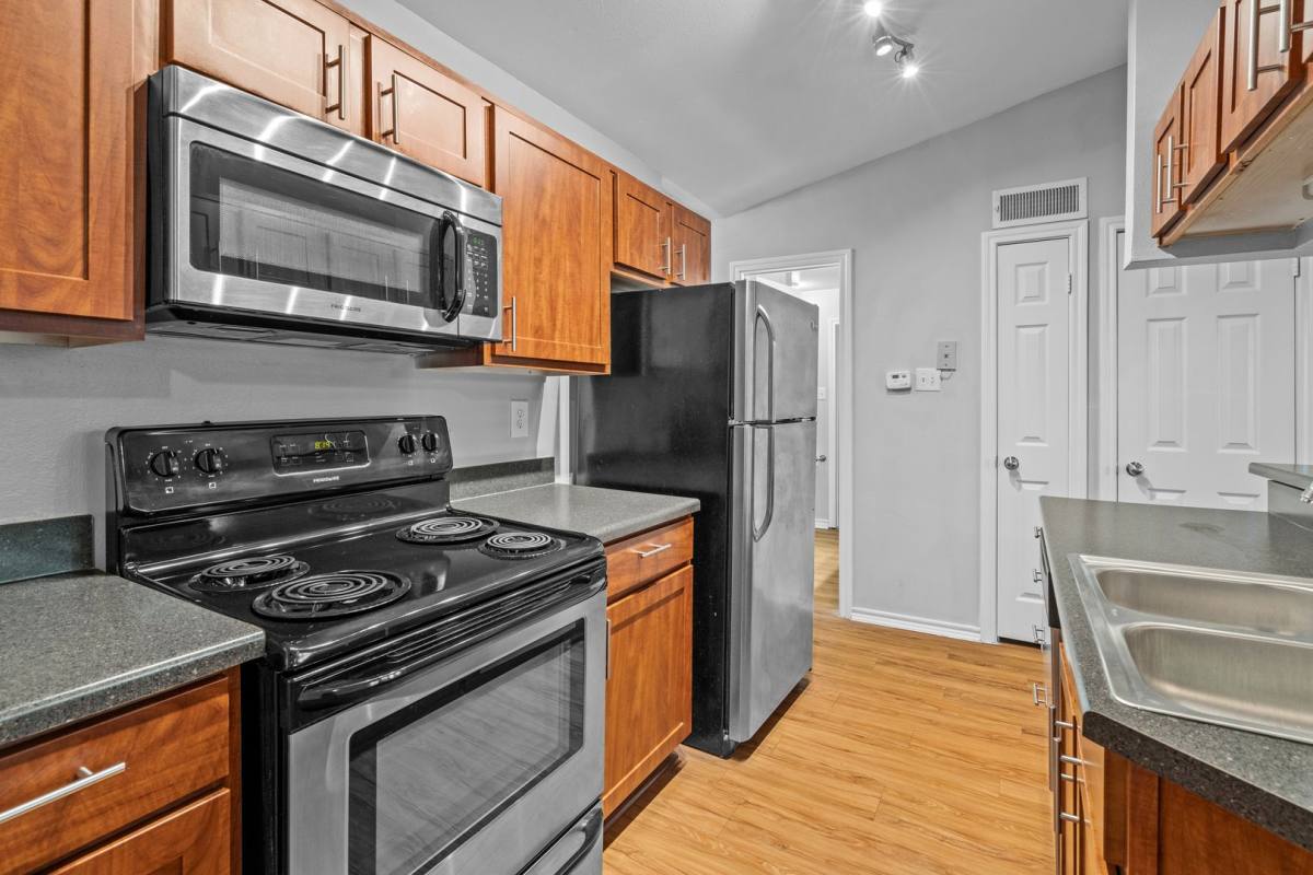 Townhouse for rent at 6804 N Capital of Texas Highway 521, Austin, TX 78759