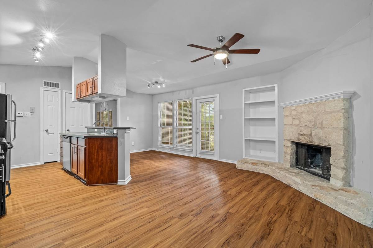 Townhouse for rent at 6804 N Capital of Texas Highway 521, Austin, TX 78759