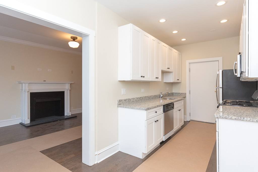 Apartment for rent at 1360 52nd #N3, Chicago, IL 60615